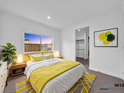 9 Kite Street, Deanside