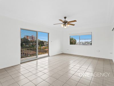 1 / 43 Rowland Avenue, Wollongong