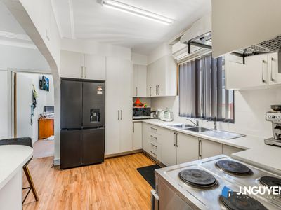 14 George Street, Canley Heights