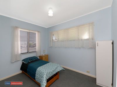 9 Blaxland Street, Eastern Heights