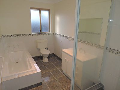A / 7 Changton Way, Westminster