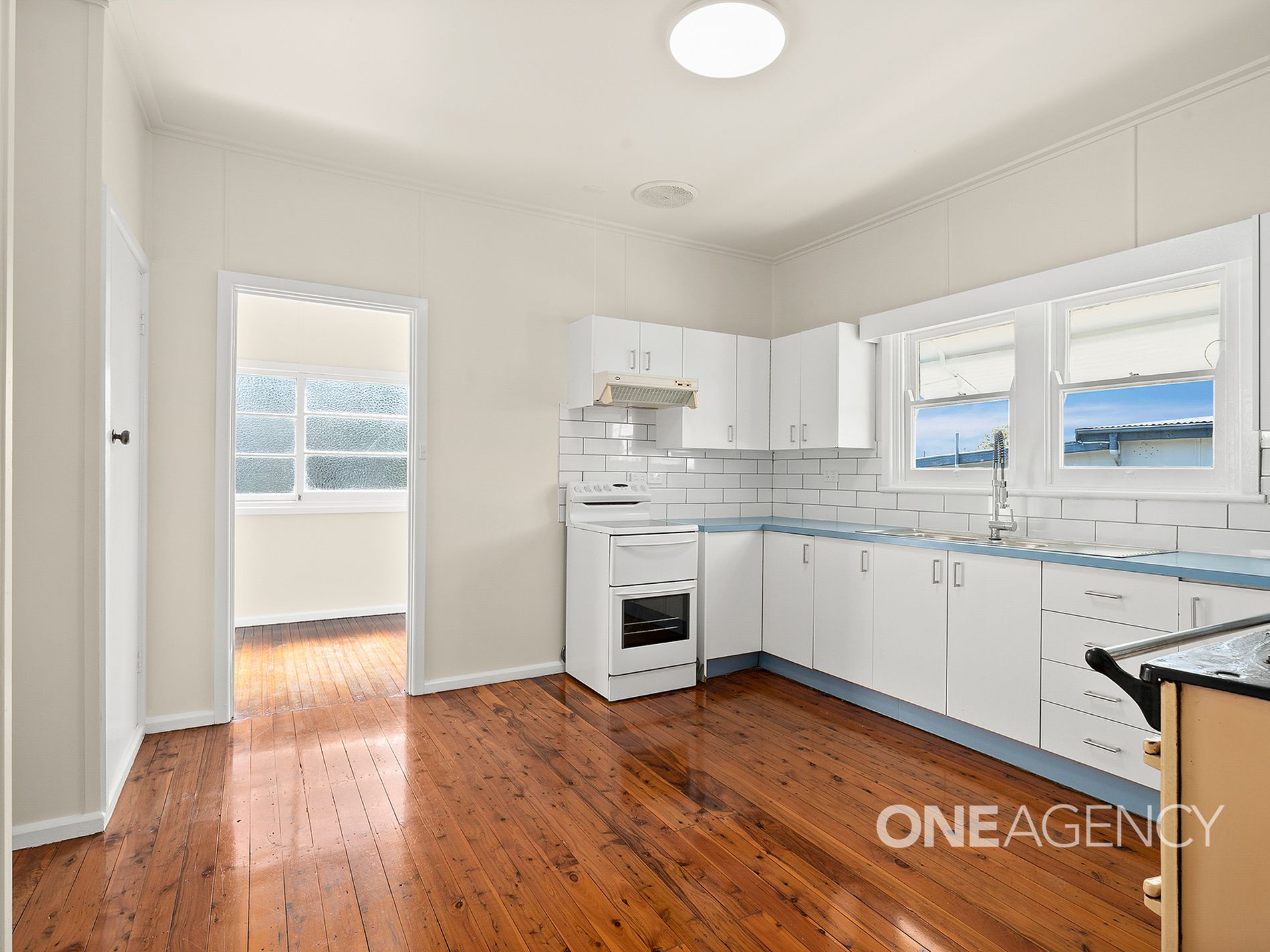 11 Mulgen Crescent, Bomaderry