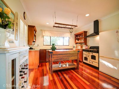 5 Frangipani Court, Montville