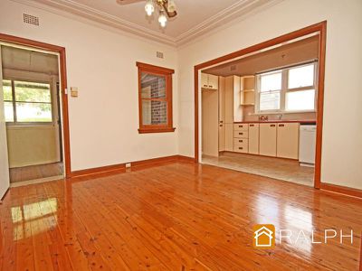 9 McCallum Street, Roselands