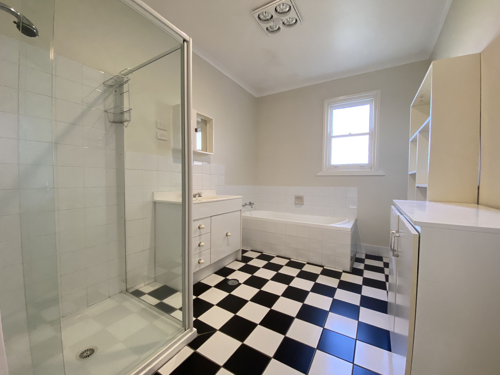 52 Cowper, Braidwood