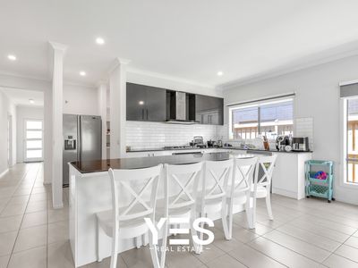 12 Bourbon Road, Cranbourne East