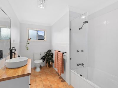 1/28 Wylie Avenue, Coorparoo