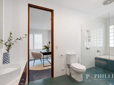 5693 Anchorage Terrace, Sanctuary Cove