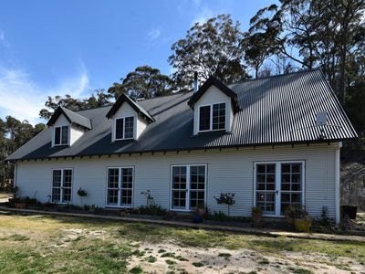 2 Ward Crescent, Glen Innes