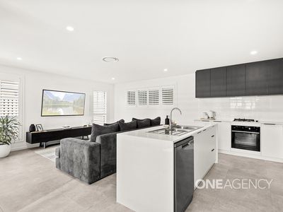 15 Bowral Crescent, Tullimbar