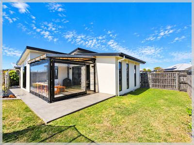 16 Story Street, Foxton Beach