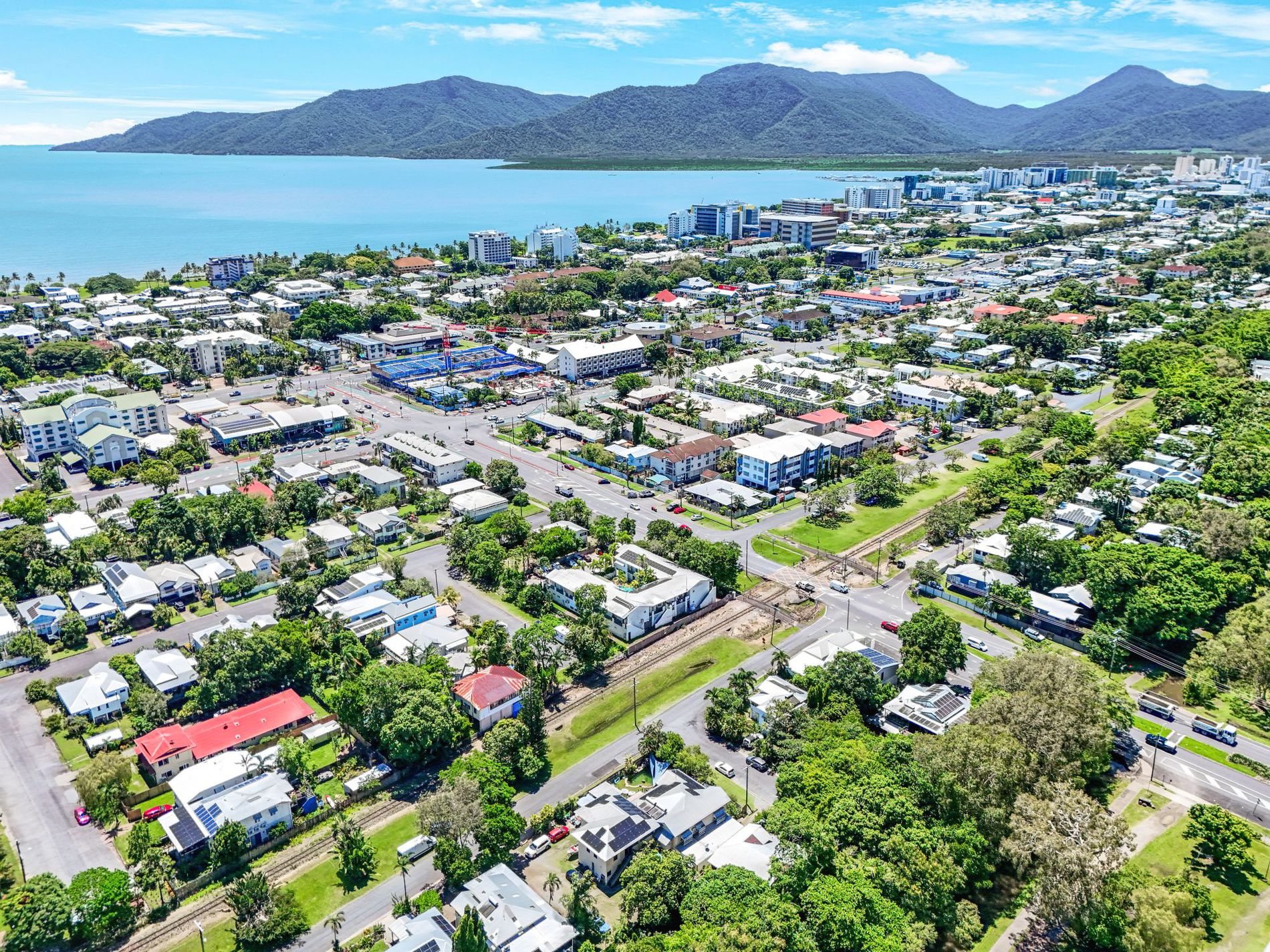 16-18 Edward Street, Cairns North