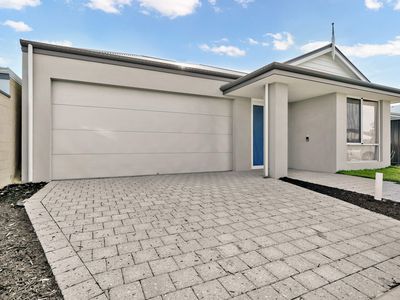 113 BUTTERLEAF ROAD, Baldivis