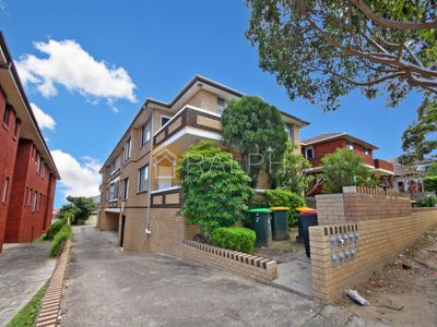 2 / 37 Arthur Street, Punchbowl