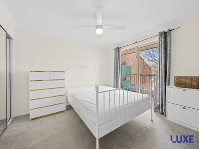 11 / 44 Jerrabomberra Avenue, Narrabundah