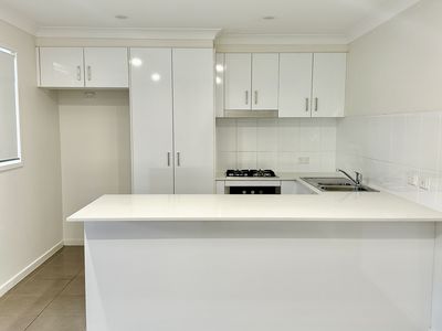 24 / 106 Groth Road, Boondall