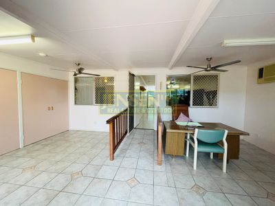 17 / 30 Hackett Terrace, Richmond Hill