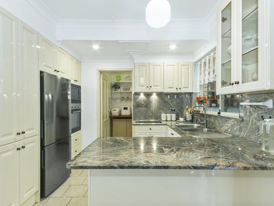 2 / 37 Nielsen Avenue, Carlton