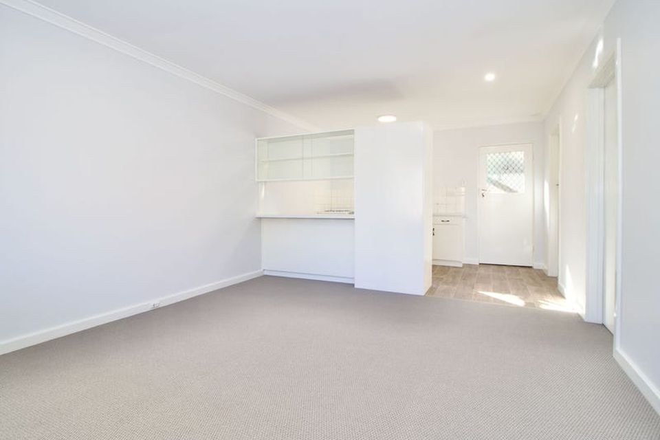 2 / 5 Jesmond Street , Safety Bay