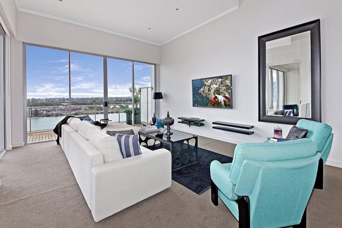 40 Shoreline Drive, Rhodes