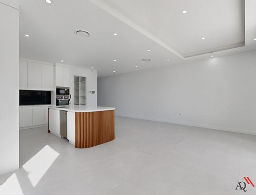8A Wolumba St, Chester Hill
