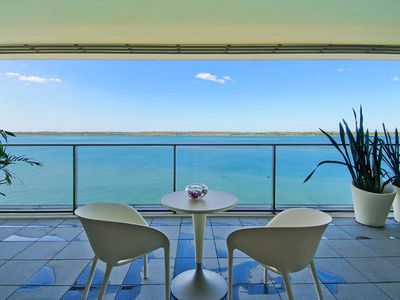 26704 / 2 Ephraim Island Parade, Paradise Point