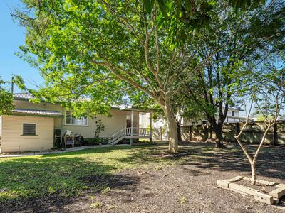 74 Dartmouth Street, Coopers Plains