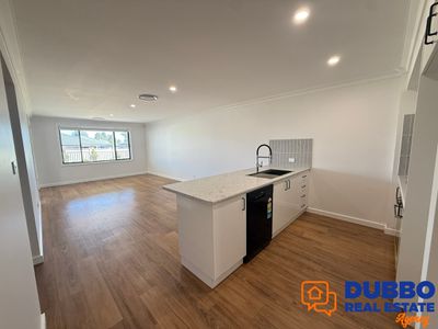 11 Lesmurdie Parade, Dubbo