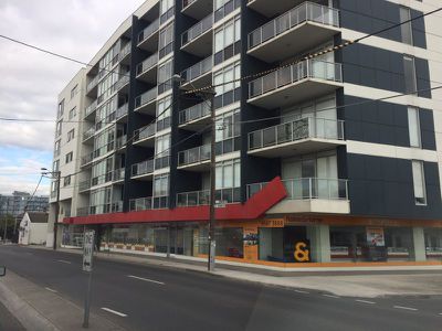 1 / 51 Hopkins St, Footscray