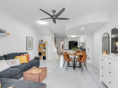 22 / 2-5 Marella Close, Manoora