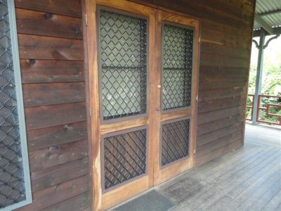 1 / 6 Howard, Cooktown