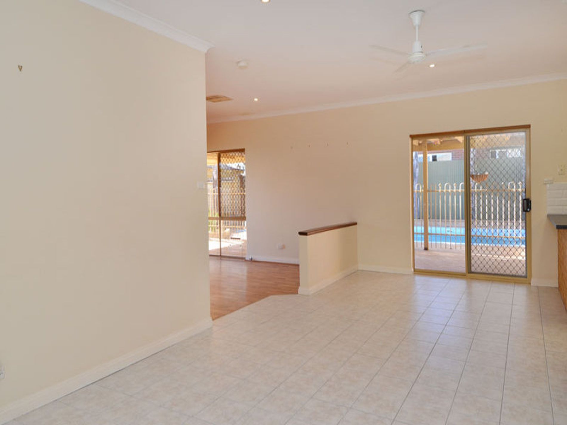 6 Kunanalling Avenue, Kalgoorlie