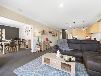 27 Waterbury Street, Cranbourne