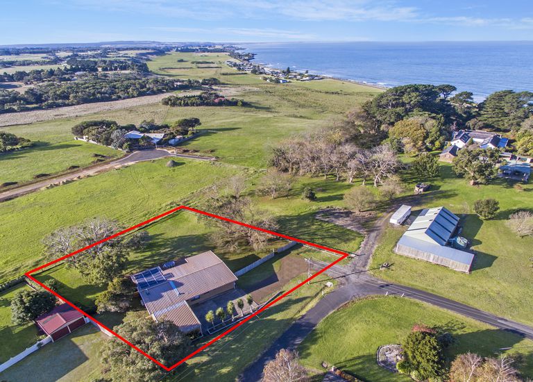 2-6 MacLeod Street, Portland