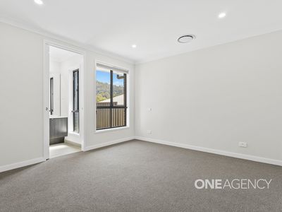 21 Cockatoo Crescent, Calderwood