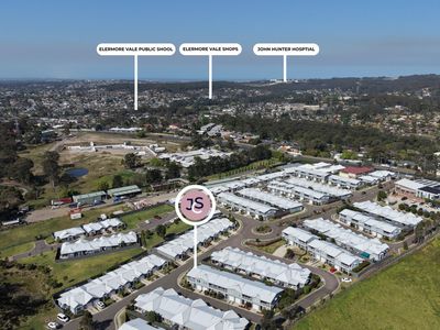 22 WATTLEBIRD CRESCENT, Elermore Vale