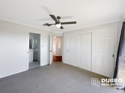 6 Tulloch Place, Dubbo