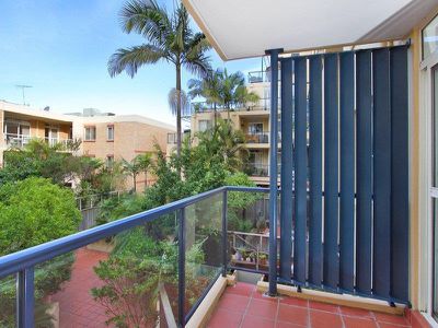12 / 7-11 Collaroy Street, Collaroy