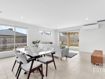 212 Saint Germain Boulevard, Clyde North