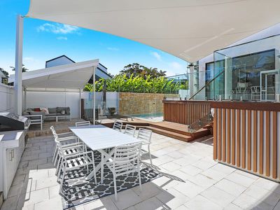 17 Palm Drive, Mooloolaba
