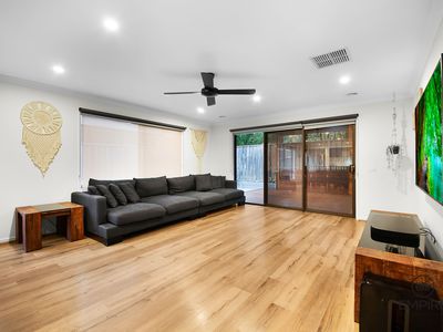 12 Freshman Avenue, Clyde