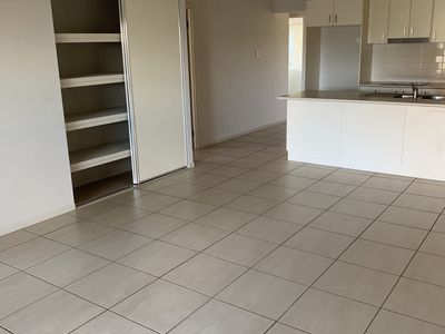2 / 32 Herd Street , Caboolture