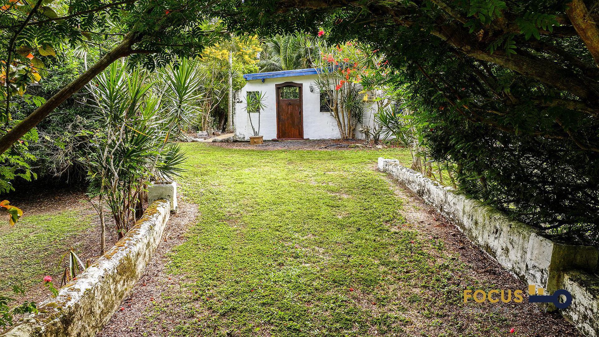2 Agatha Court, Armstrong Beach