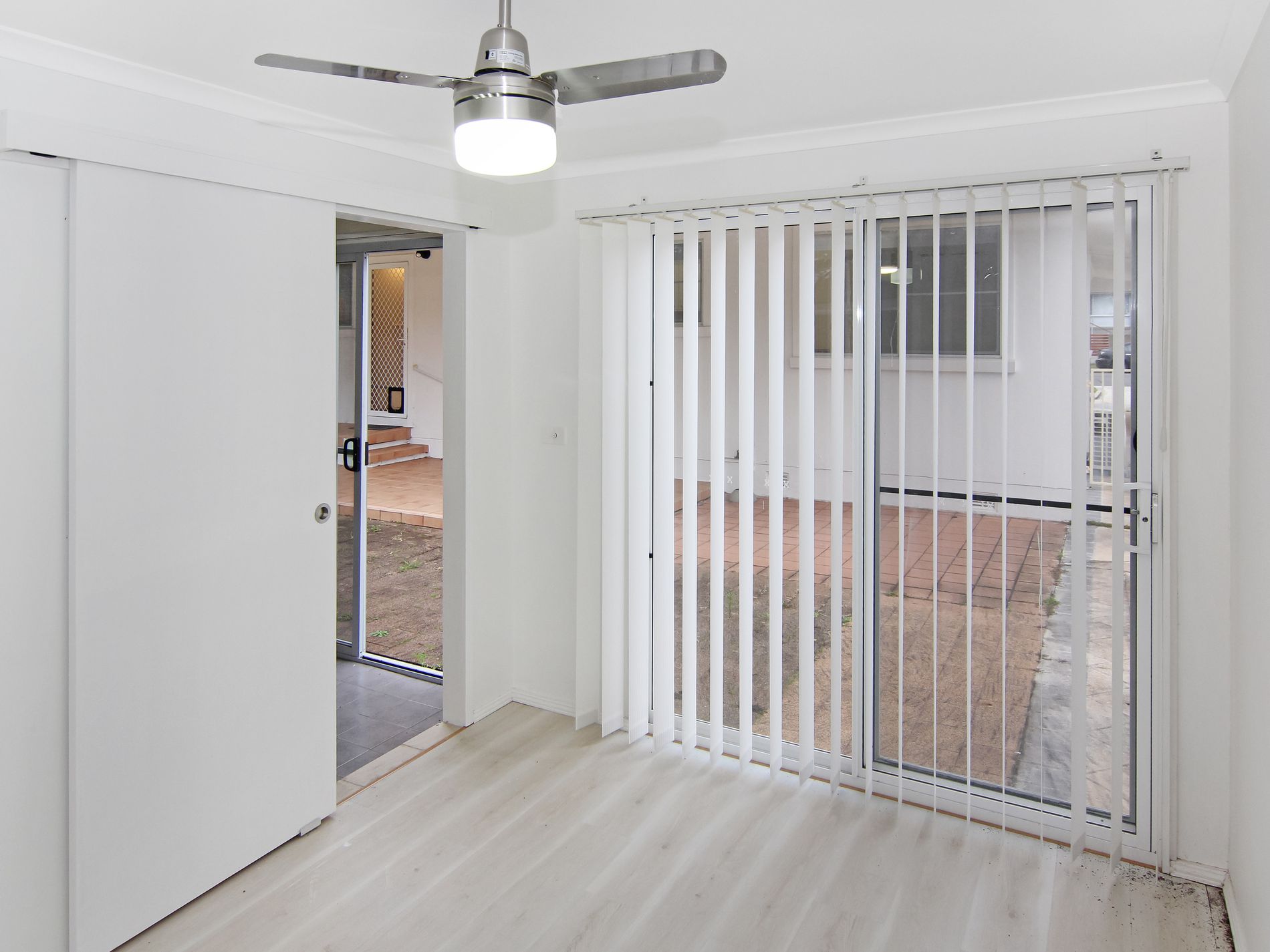 30 Hadley Street, Forster