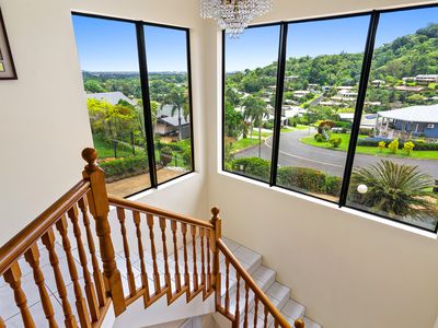 22 Pheasant Street, Bayview Heights