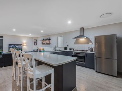 4 Carbon Street, Yanchep