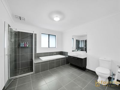 53 Hirata Boulevard, Wyndham Vale
