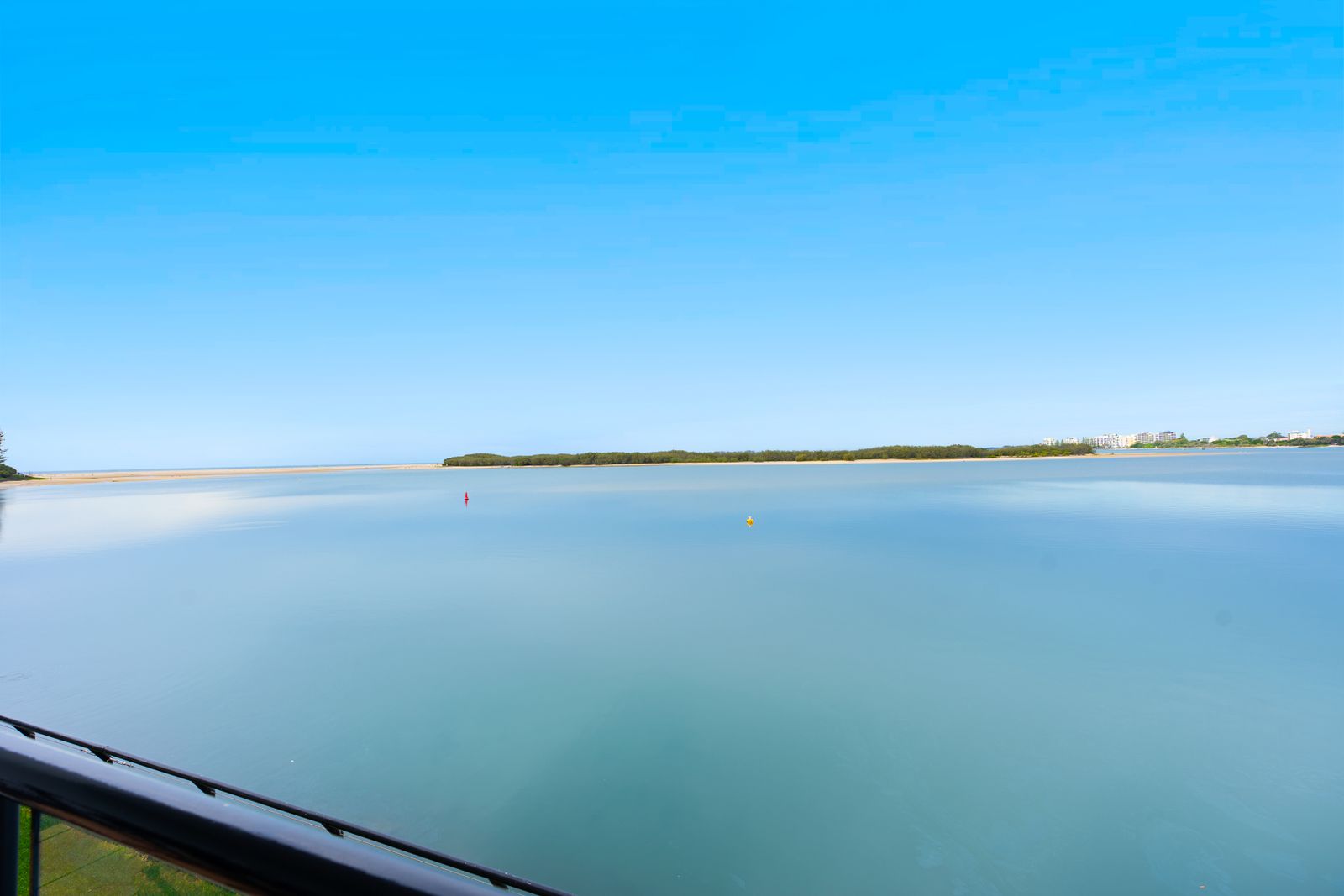 Photo 4 of 10, 9/4 Tay Avenue, Caloundra
