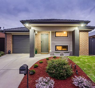 9 Jutland Close, Clyde North