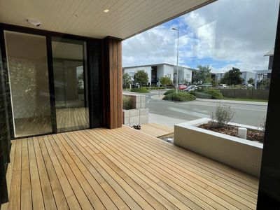 1/85 Bomb Point Drive, Hobsonville